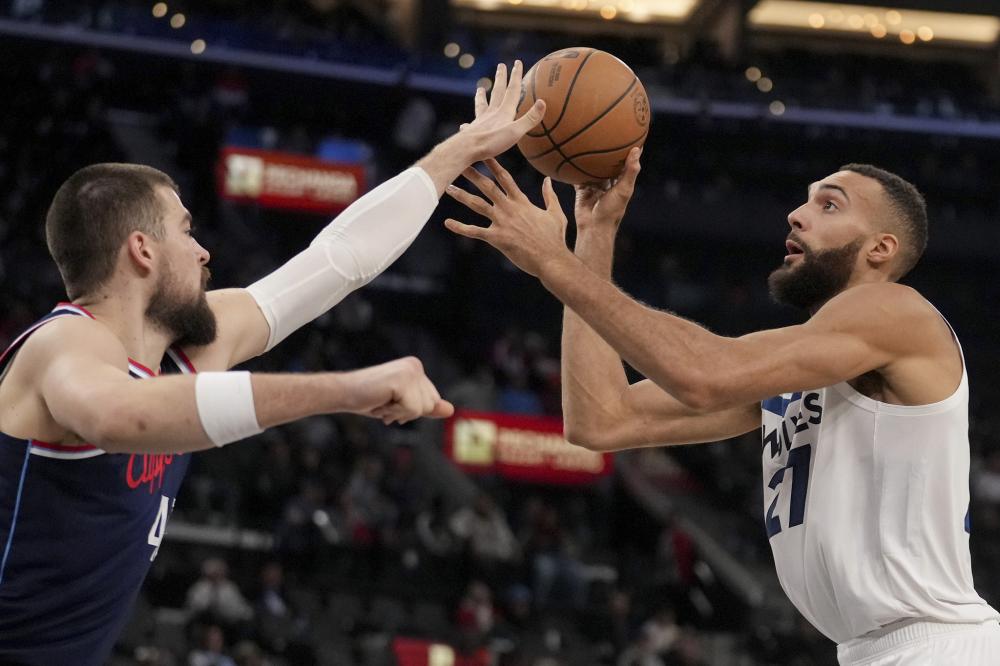 角球机会高 角球机会高