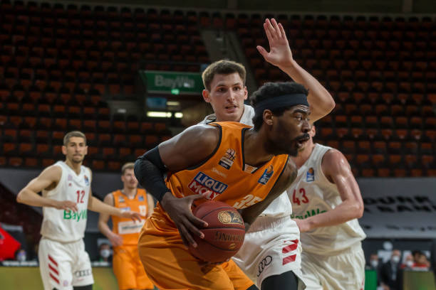 况下调整中 况下调整中