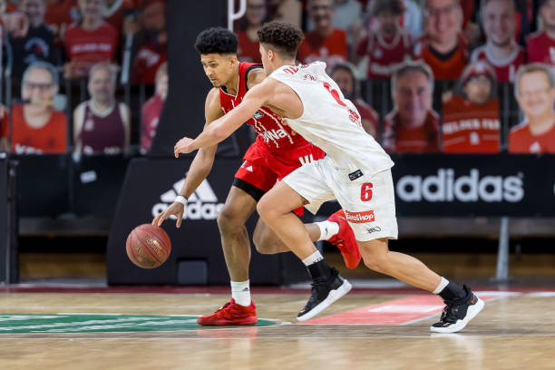 继续闪耀于 继续闪耀于