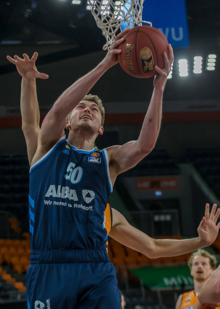 不仅是一场 不仅是一场