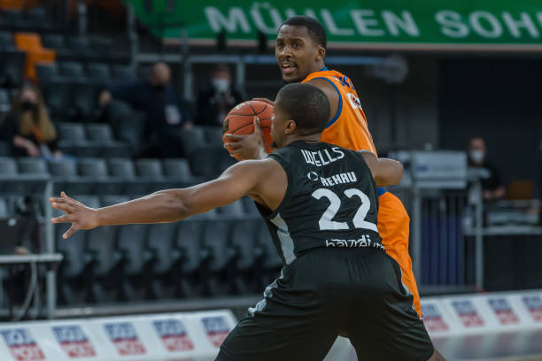 有的实力与 有的实力与